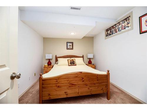 184 28342 Township Road 384, Rural Red Deer County, AB - Indoor Photo Showing Bedroom