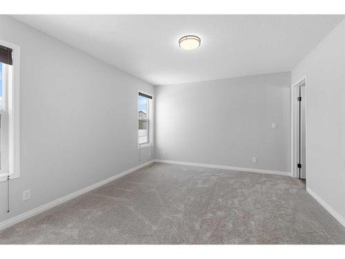 28 Vincent Close, Red Deer, AB - Indoor Photo Showing Other Room