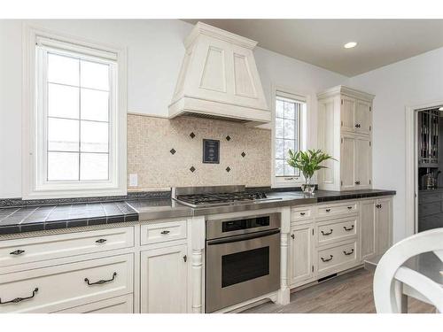 217-27111 Highway 597, Rural Lacombe County, AB - Indoor Photo Showing Kitchen