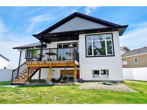 11 Cole Way, Sylvan Lake, AB - Outdoor With Exterior