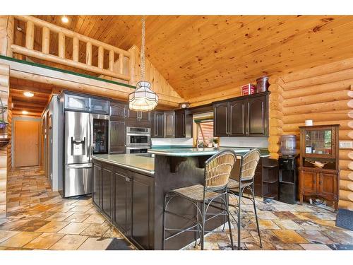 44-41124 Range Road 282, Rural Lacombe County, AB - Indoor Photo Showing Kitchen