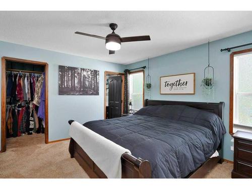 8 Archibald Crescent, Red Deer, AB - Indoor Photo Showing Bedroom