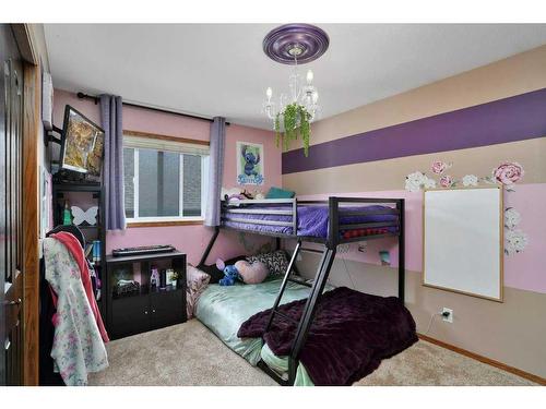 8 Archibald Crescent, Red Deer, AB - Indoor Photo Showing Bedroom