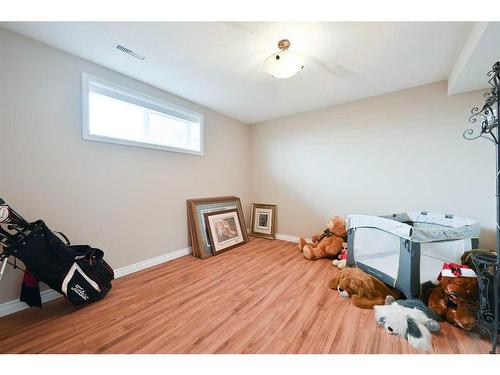 112 Archer Drive, Red Deer, AB - Indoor Photo Showing Other Room