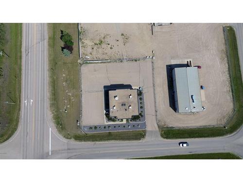 1-27123 Highway 597, Rural Lacombe County, AB 