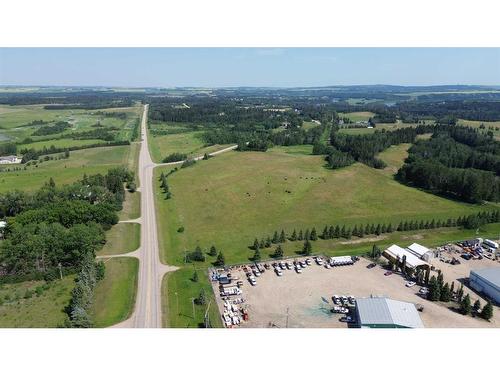 1-27123 Highway 597, Rural Lacombe County, AB 