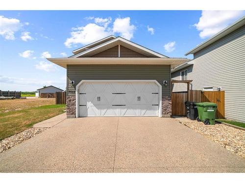 7512 38A Avenue, Camrose, AB - Outdoor With Exterior