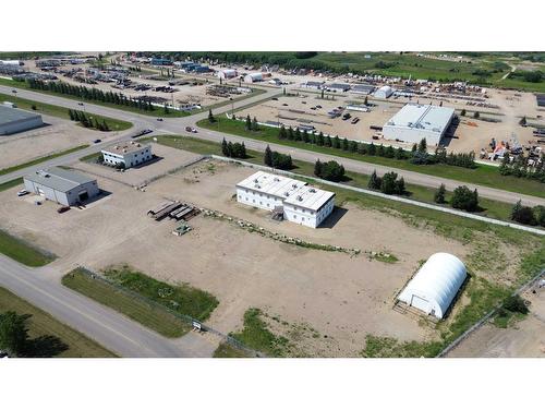 2-27123 Highway 597, Rural Lacombe County, AB 