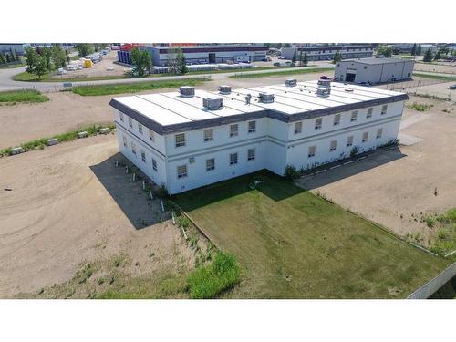 2-27123 Highway 597, Rural Lacombe County, AB 