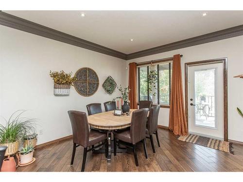 152 Vanson Close, Red Deer, AB - Indoor Photo Showing Dining Room