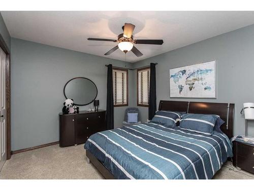 152 Vanson Close, Red Deer, AB - Indoor Photo Showing Bedroom