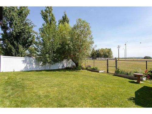 152 Vanson Close, Red Deer, AB - Outdoor