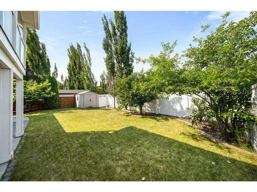 69 Alberts Close, Red Deer, AB - Outdoor