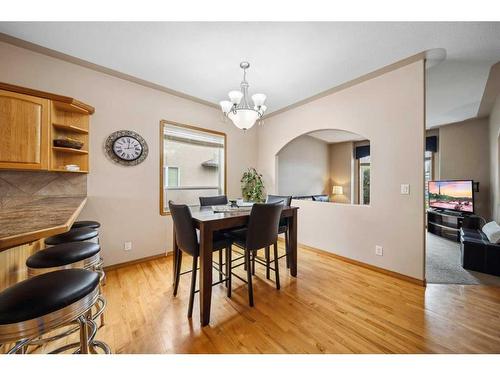 69 Alberts Close, Red Deer, AB - Indoor Photo Showing Dining Room