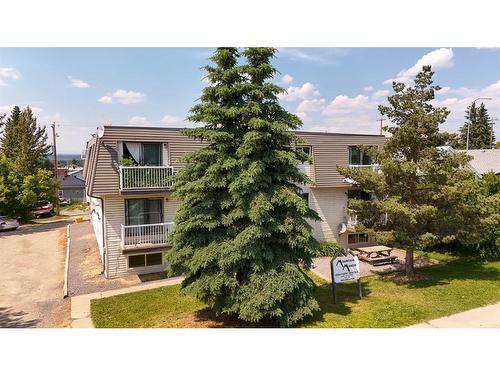 11-14, 21-24, 31-34-4932 48 Street, Rocky Mountain House, AB - Outdoor With Exterior