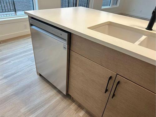 356 Elizabeth Avenue, Nordegg, AB - Indoor Photo Showing Kitchen