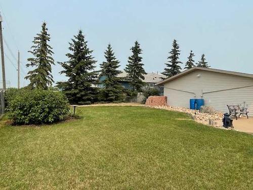 11 Fairway Place, Veteran, AB - Outdoor