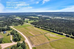 13 West Country Boulevard  Rural Clearwater County, AB T4T 2A3