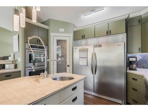 20-41207 Range Road 263, Rural Lacombe County, AB - Indoor Photo Showing Kitchen