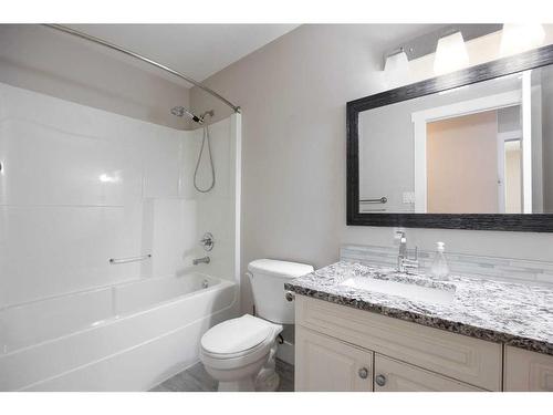 199 Alexander Crescent, Fort Mcmurray, AB - Indoor Photo Showing Bathroom