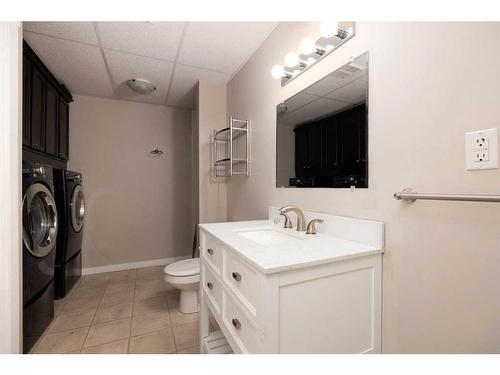 199 Alexander Crescent, Fort Mcmurray, AB - Indoor Photo Showing Laundry Room