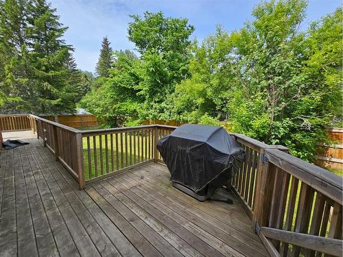 916 & 920 6 Street Se, Slave Lake, AB - Outdoor With Deck Patio Veranda With Exterior