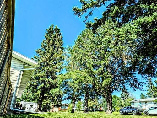 408 7 Street Ne, Slave Lake, AB - Outdoor