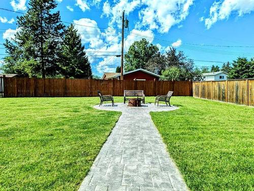 408 7 Street Ne, Slave Lake, AB - Outdoor