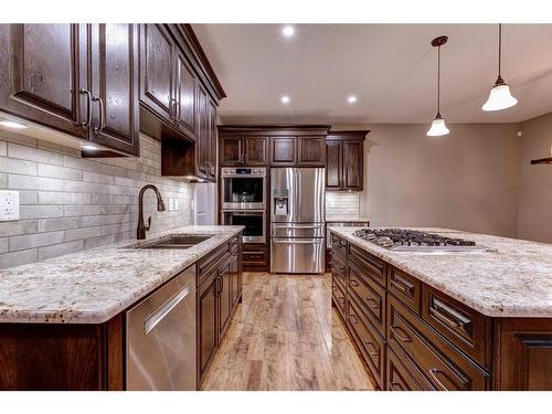 52 Toal Close, Red Deer, AB - Indoor Photo Showing Kitchen With Stainless Steel Kitchen With Double Sink With Upgraded Kitchen