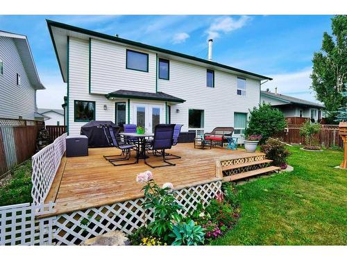 6006 44 Street Crescent, Innisfail, AB - Outdoor With Deck Patio Veranda With Exterior