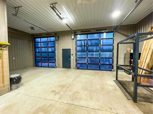 1417 Township Road 412, Rural Lacombe County, AB - Indoor Photo Showing Garage