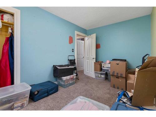 6801 Marler Drive, Camrose, AB - Indoor