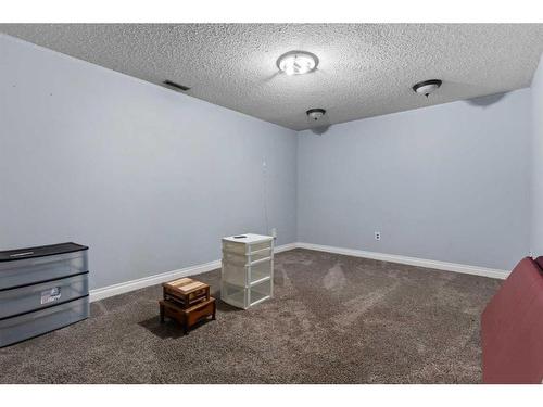 6801 Marler Drive, Camrose, AB - Indoor Photo Showing Other Room