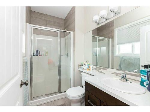 150 Livingston Close, Red Deer, AB - Indoor Photo Showing Bathroom