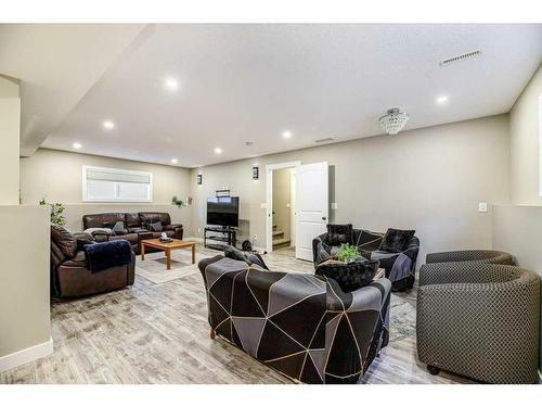 150 Livingston Close, Red Deer, AB - Indoor