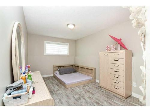 150 Livingston Close, Red Deer, AB - Indoor Photo Showing Other Room