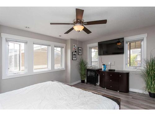 393 Timothy Drive, Red Deer, AB - Indoor Photo Showing Bedroom