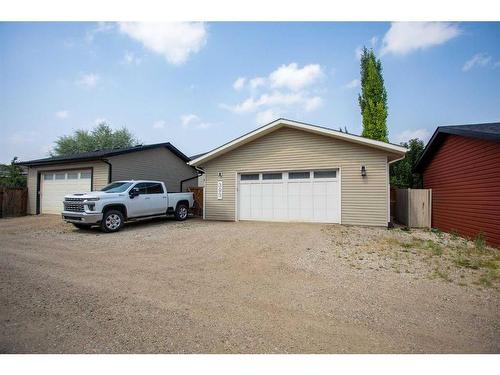 393 Timothy Drive, Red Deer, AB - Outdoor With Exterior