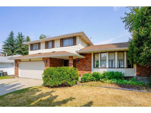 18 Oslo Close, Red Deer, AB - Outdoor With Facade