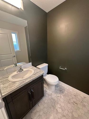 38 Latoria Court, Rural Red Deer County, AB - Indoor Photo Showing Bathroom