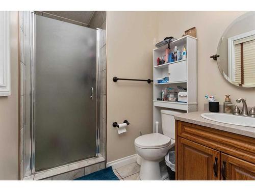 5020A 49 Street, Killam, AB - Indoor Photo Showing Bathroom