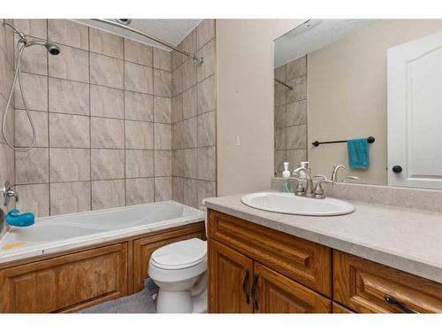 5020A 49 Street, Killam, AB - Indoor Photo Showing Bathroom