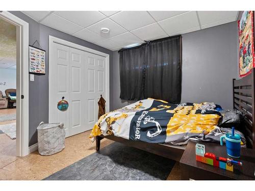 5020A 49 Street, Killam, AB - Indoor Photo Showing Bedroom