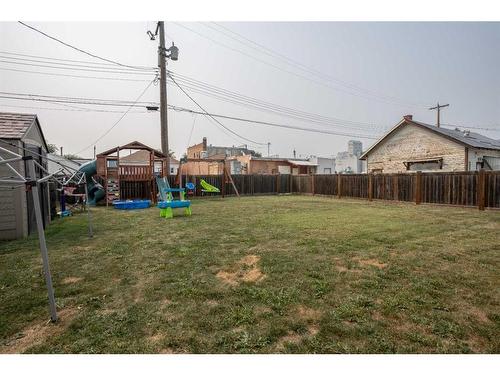 5020A 49 Street, Killam, AB - Outdoor With Backyard