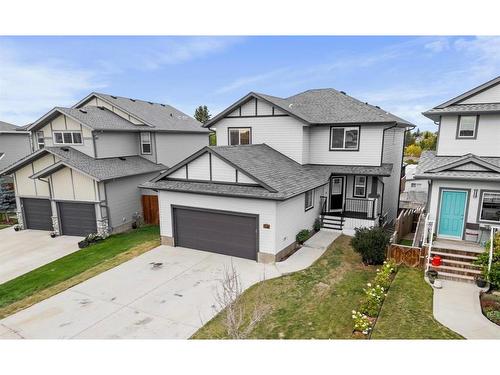 157 Bowman Circle, Sylvan Lake, AB - Outdoor With Facade