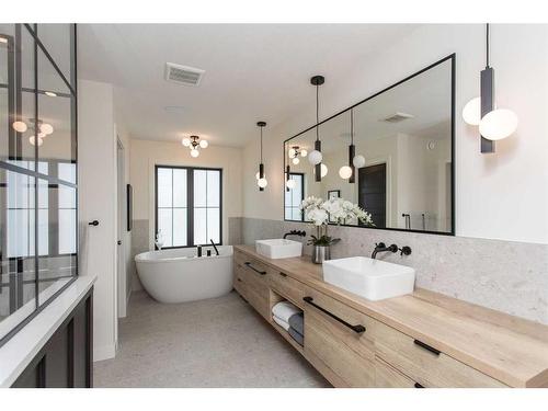 129 Emerald Drive, Red Deer, AB - Indoor Photo Showing Bathroom