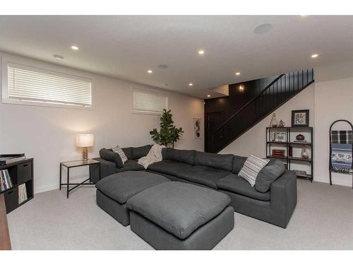 129 Emerald Drive, Red Deer, AB - Indoor Photo Showing Other Room