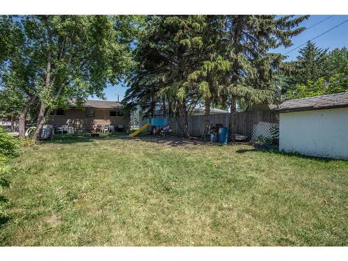 4807 55 Avenue, Viking, AB - Outdoor