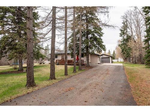 30 College Park Close, Red Deer, AB - Outdoor