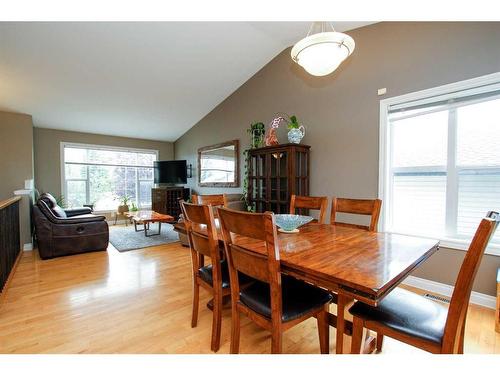 14 Lewis Close, Red Deer, AB - Indoor Photo Showing Dining Room